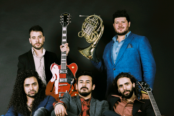 los-pitutos-600x400