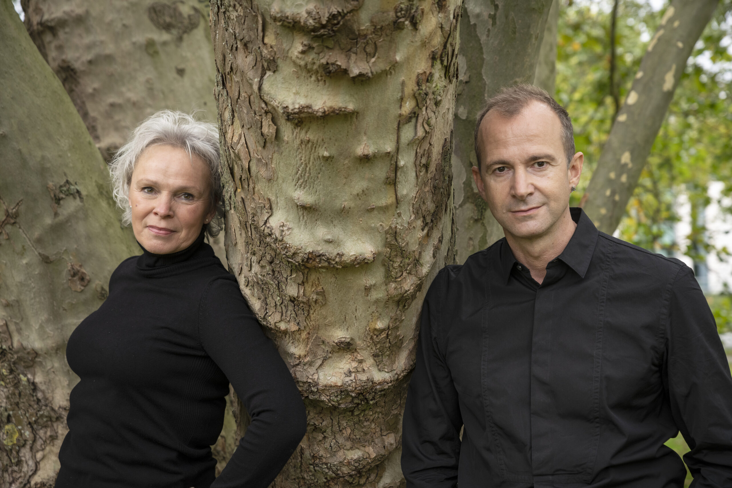 LIEBESWEICHEN - MARIE-HELEN JOËL & MARK WEIGEL - Foto Matthias Jung